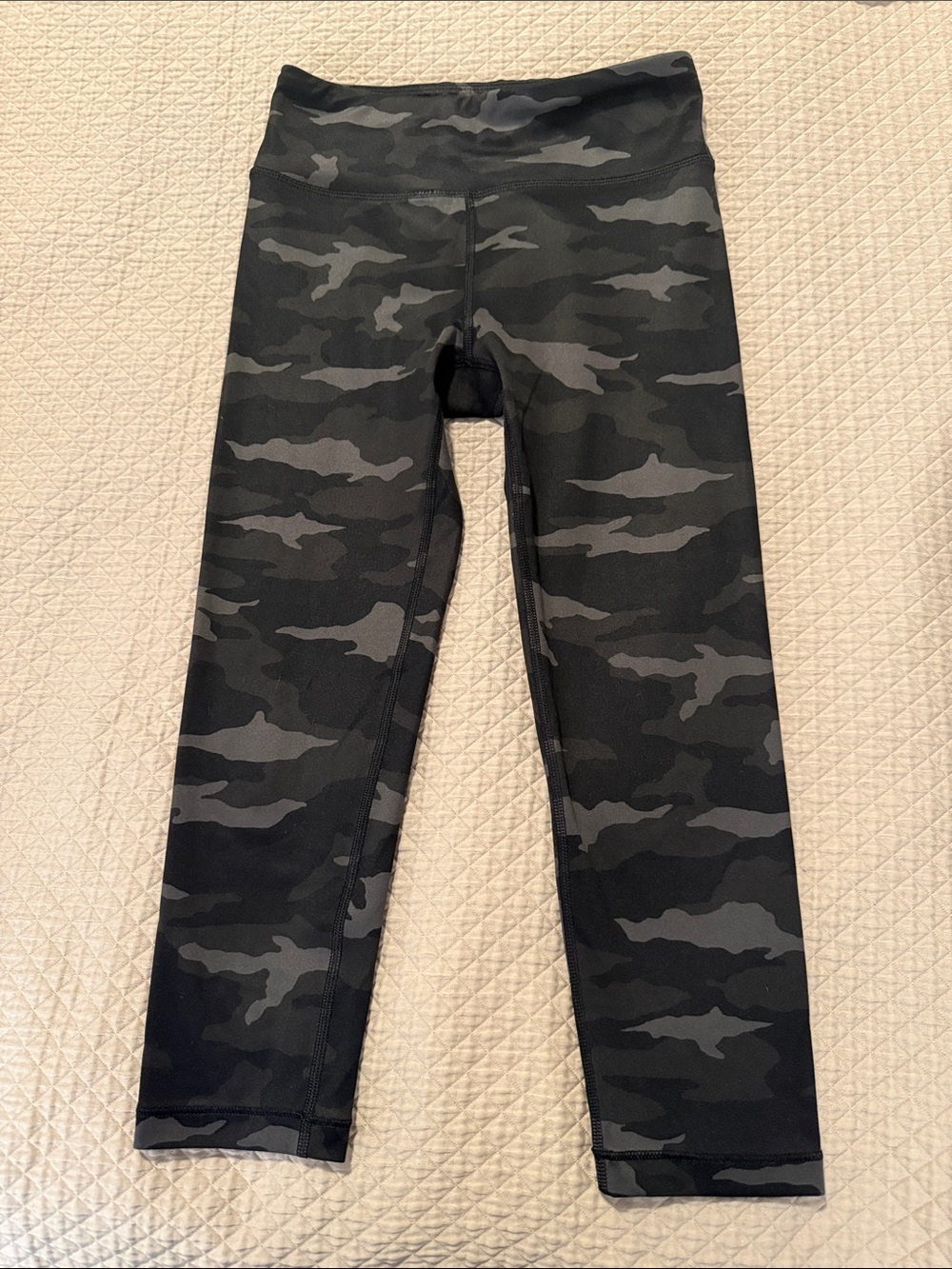 Athleta Girl Size 12 Camouflage Leggings